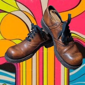 Vintage 70s Leather Lace-up Shoes